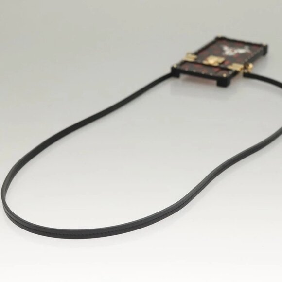 LOUIS VUITTON Transformed Cat Eye Trunk iPhone XS Case Black - Picture 8 of 14